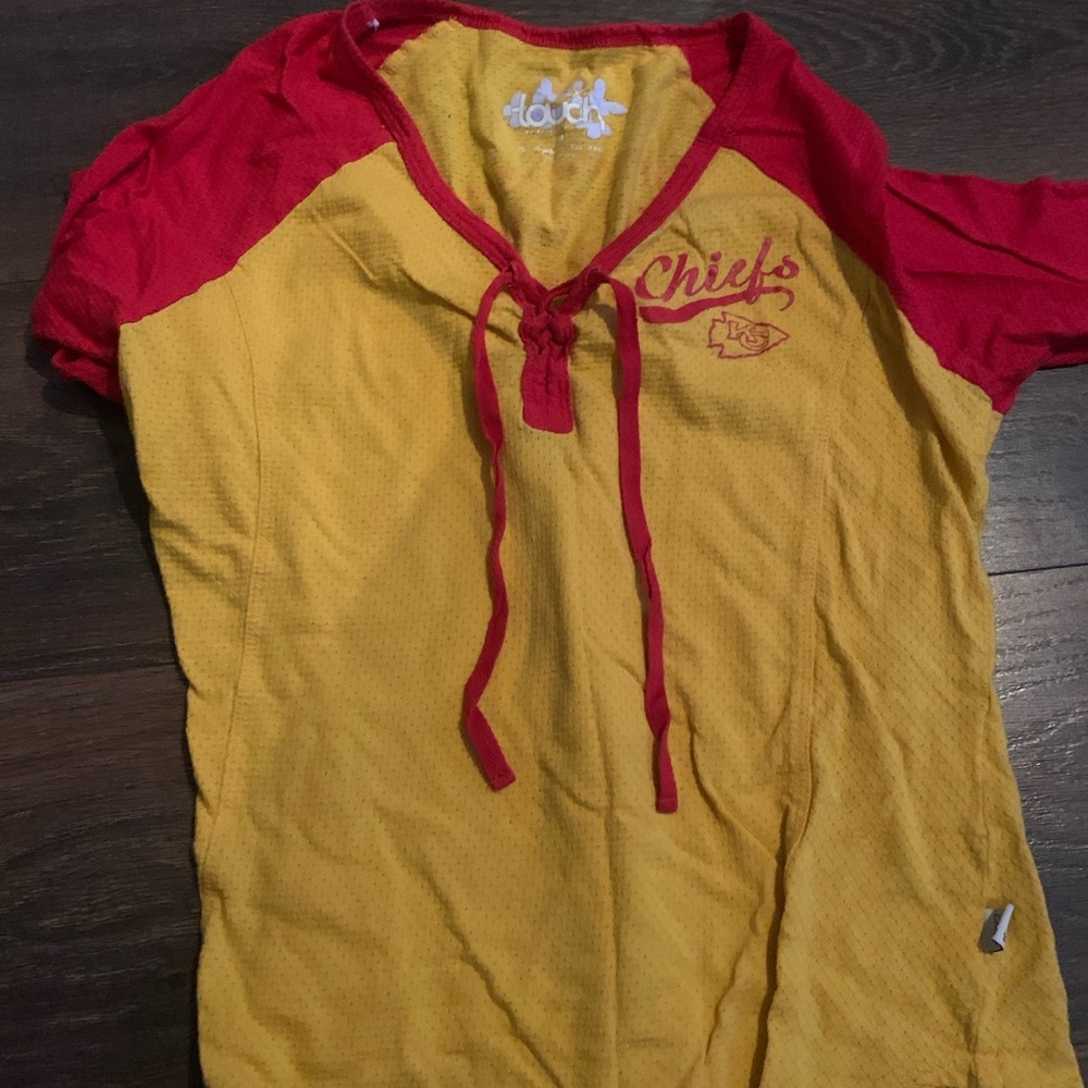 Chief shirt for 10$ size M in women’s